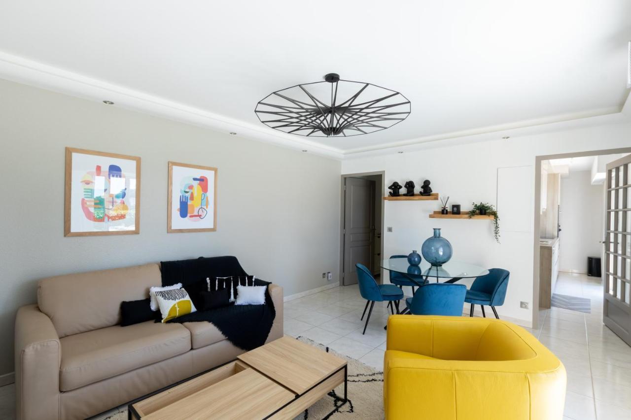 Le Palm Beach Sanary-sur-Mer Εξωτερικό φωτογραφία