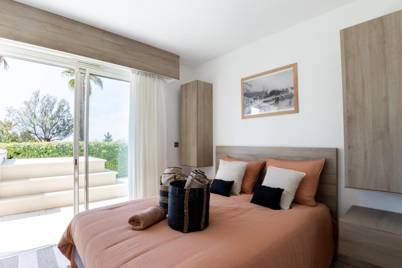 Le Palm Beach Sanary-sur-Mer Εξωτερικό φωτογραφία